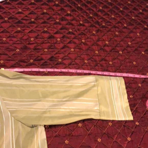 MOVING SALE NO HAGGLING WOMEN CARE N SPORT 3x LIME GREEN AND WHITE STRIPED TOP. - Picture 6 of 8